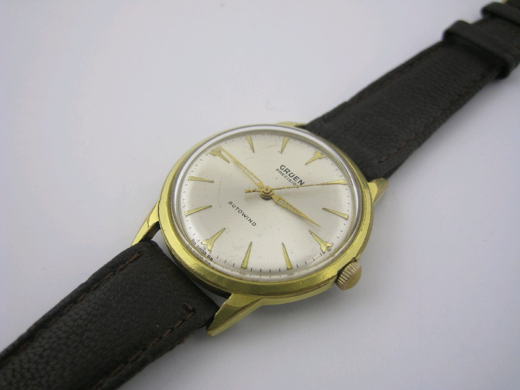 A Gruen Precision Autowind Gentleman s Wristwatch the silvered dial