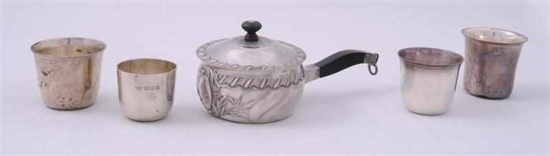 ROCOCO STYLE WOOD HANDLED PRESENTATION SILVER WARMING PAN AND COVER