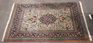 Persian Tabriz carpet Persian Tabriz carpet 3 7 x 5
