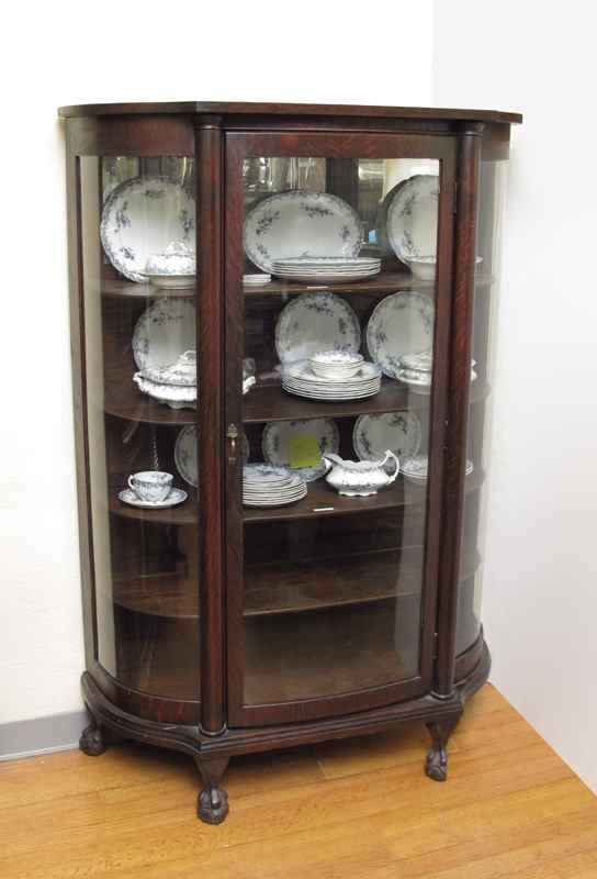TIGER OAK TRIPLE BOWFRONT CHINA CURIO CABINET Oak case on
