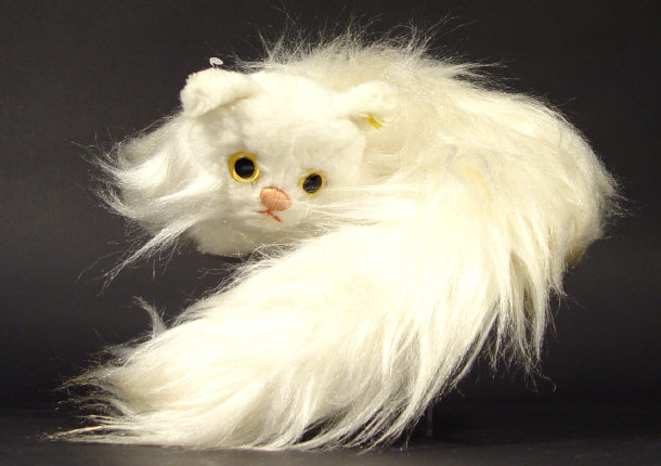 Steiff white soft toy cat with stud to the ear