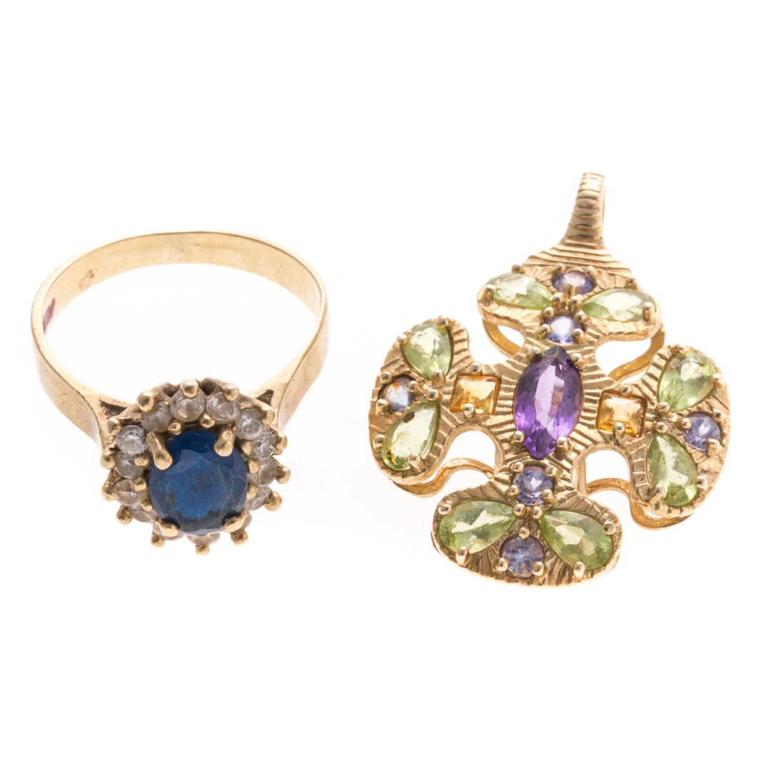 A Lady s Gemstone Pendant Sapphire Ring in Gold 1