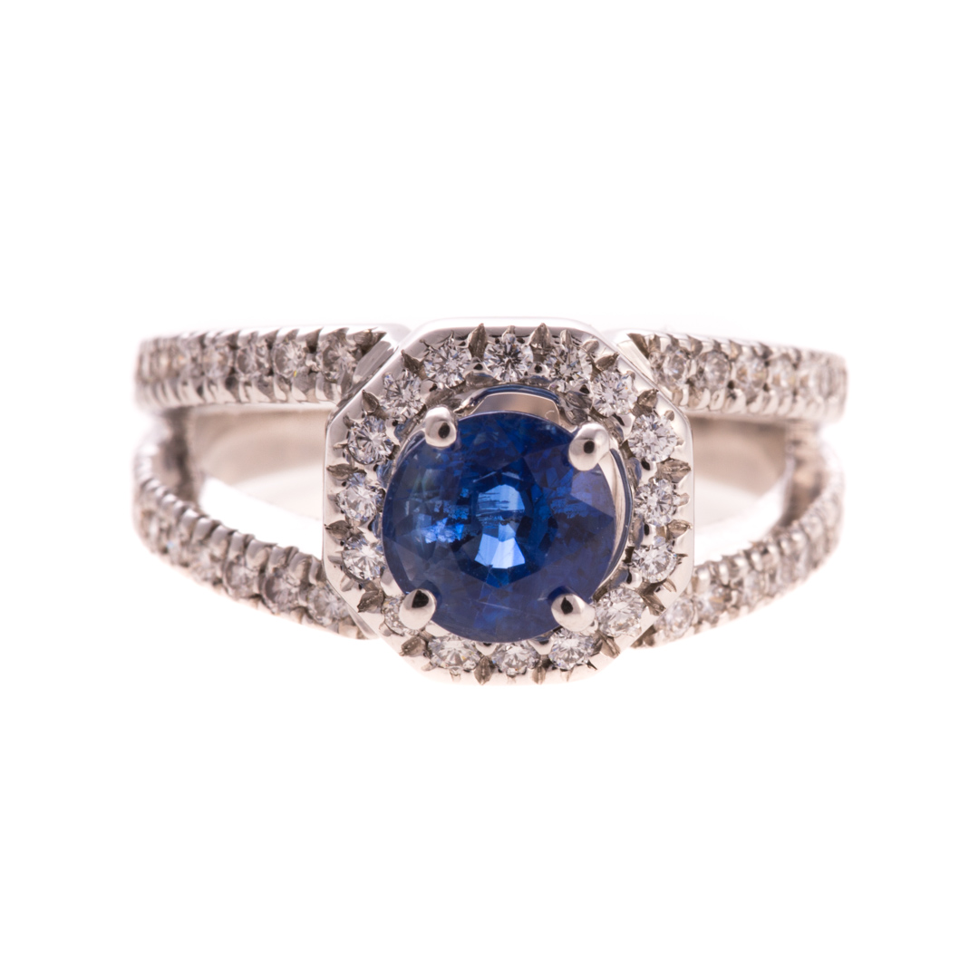 A Lady s Sapphire and Diamond Ring in Gold 18K