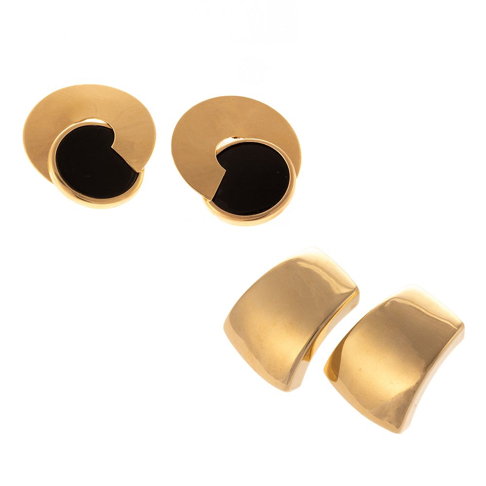 Two Pairs Earrings in Black Onyx 14K 1 14K yellow