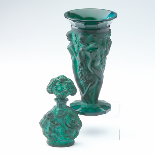 Malachite art glass green vase with three dancing women and