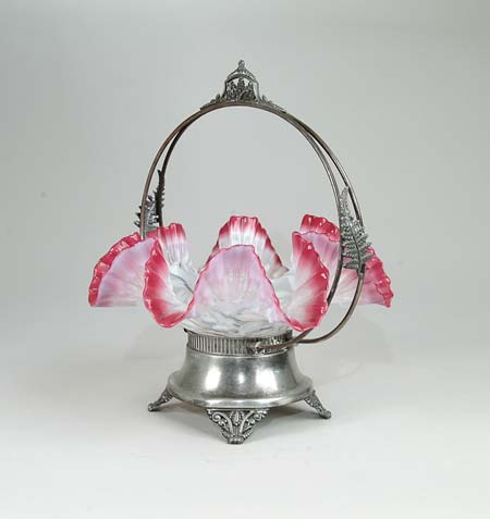 SPANISH LACE RED TRIMMED BRIDES BASKET IN SILVER FRAME Ruffle