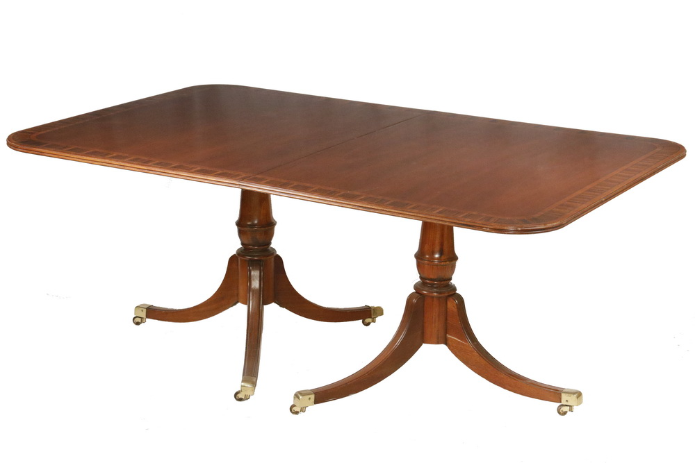 PEDESTAL BASE MAHOGANY DINING TABLE Finest Quality Two Pedestal Duncan