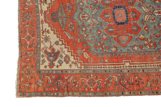 ORIENTAL RUG Persian Heriz early 20th century Rust red and