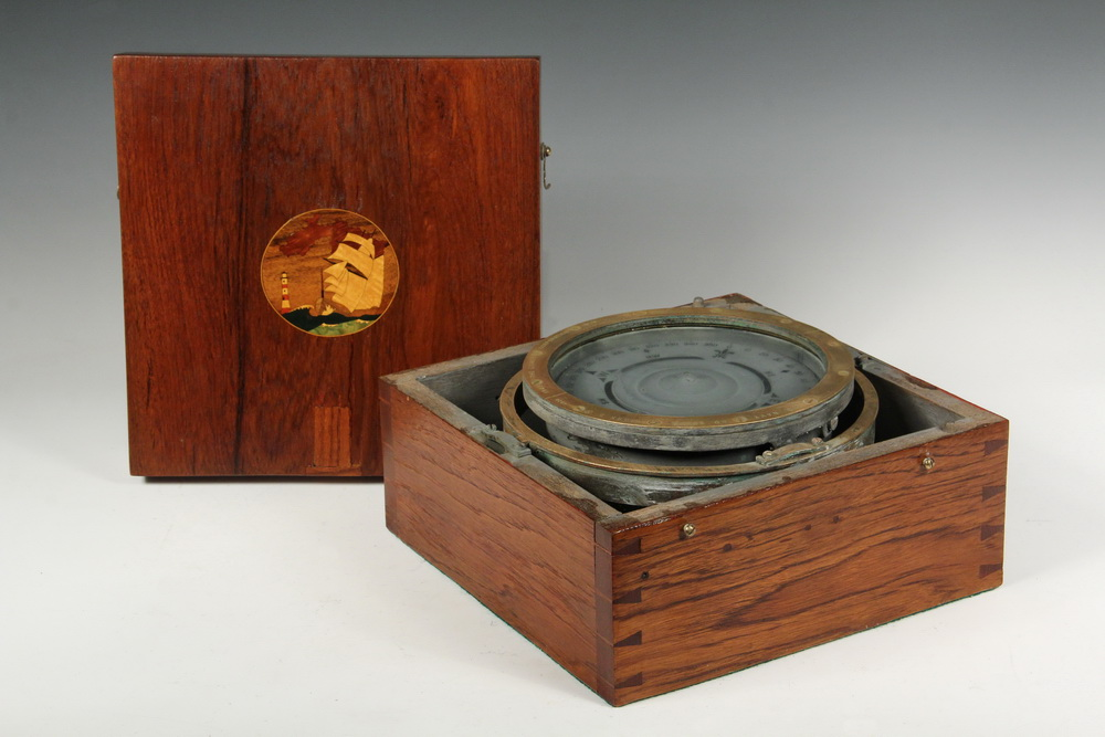 WWII USN CASED WET COMPASS Brass Gimbel Mounted Compass marked