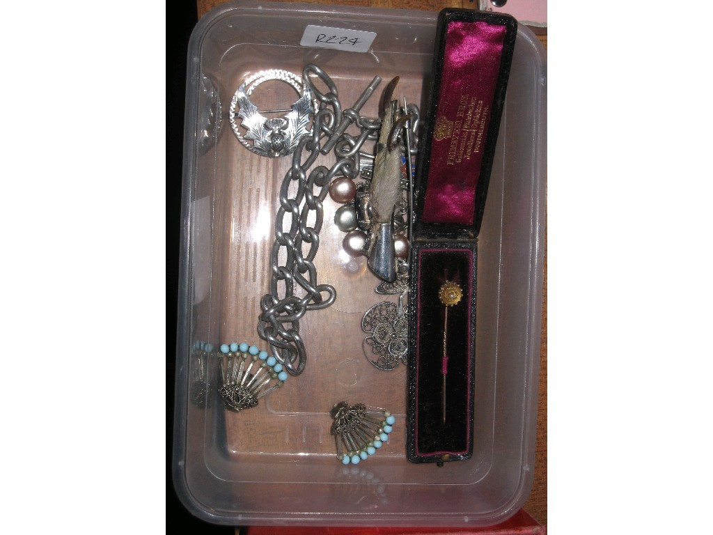 Box of silver and costume jewellery