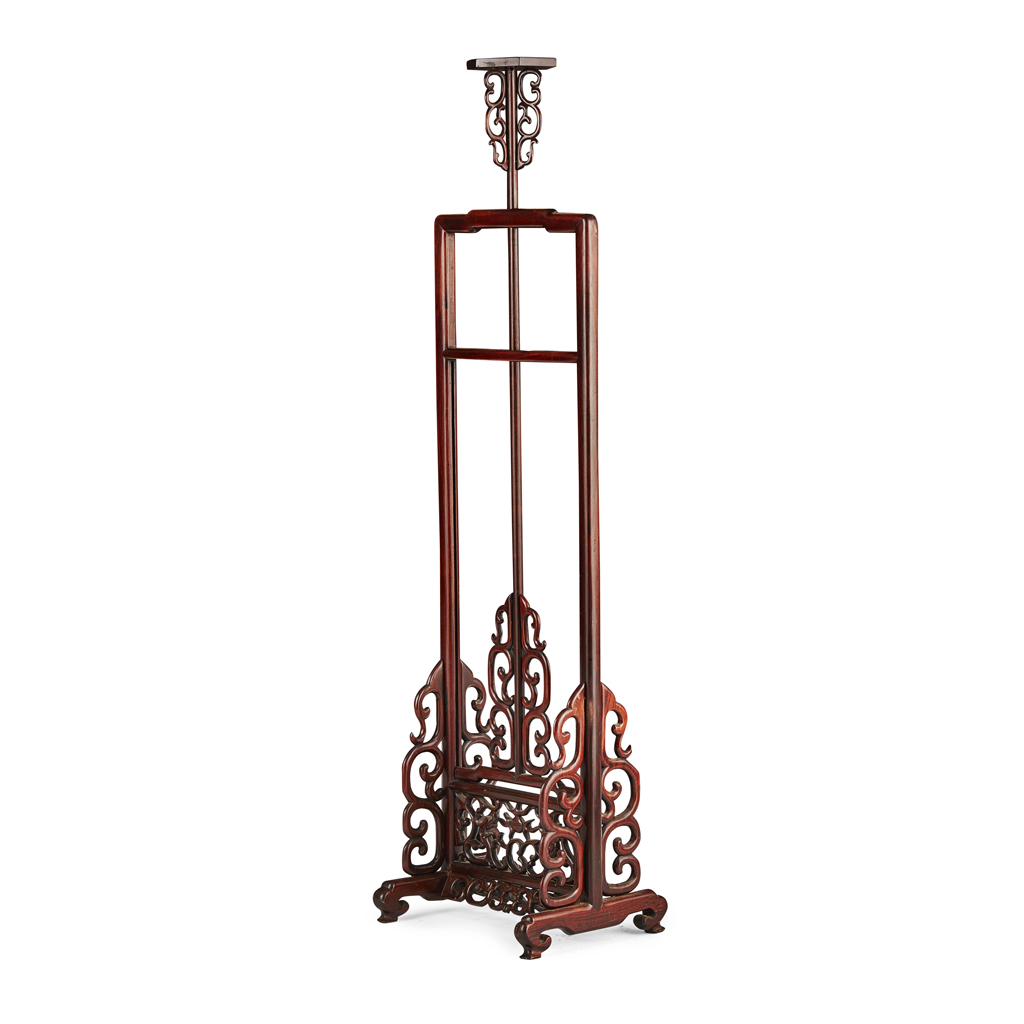 HUANGHUALI LANTERN STAND LATE QING DYNASTY the adjustable stand raised
