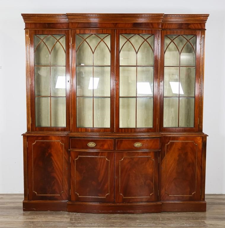 Hepplewhite style breakfront cabinet Late 20th century Glazed doors 6