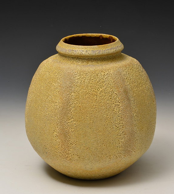 Chris Carter British b 1945 Vaseimpressed potter s seal20cm high