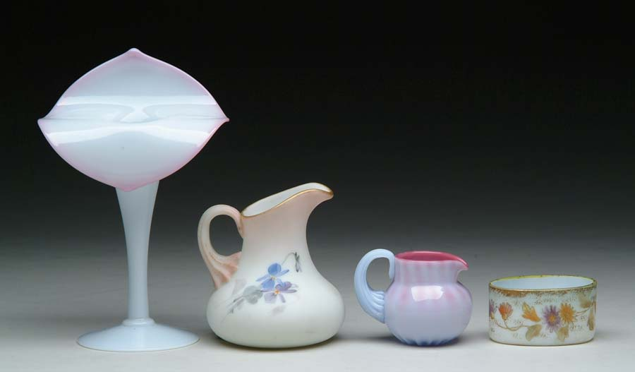 FOUR ART GLASS ITEMS Lot consists of a Mt Washington
