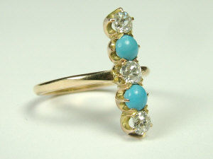 A gold diamond and turquoise inline setting dress ring Set