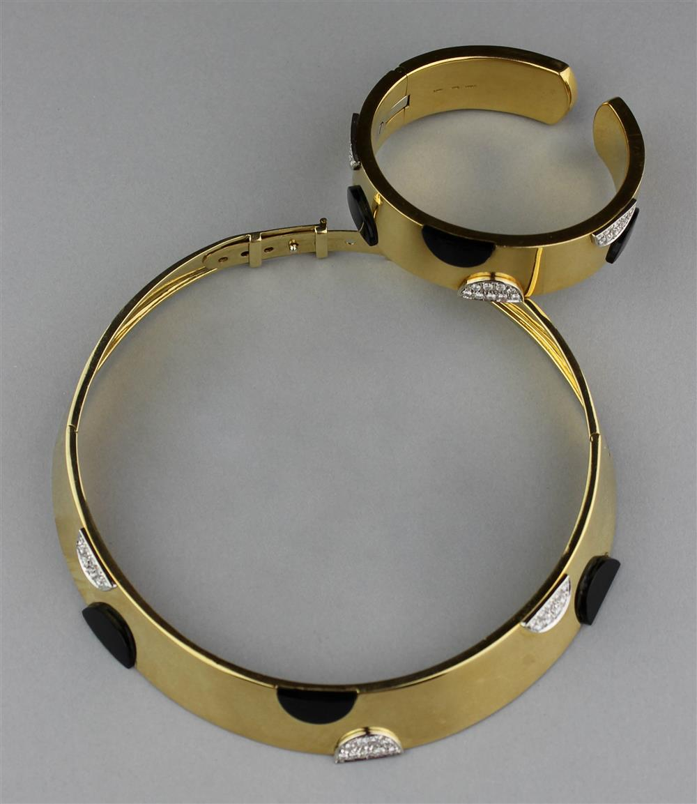 18K ITALIAN YELLOW GOLD TORQUE NECKLACE AND MATCHING HINGED CUFF