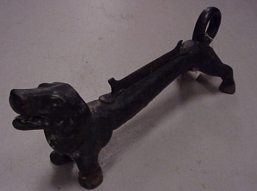 Dachshund dog boot scraper 21 cast iron exaggerated body curled