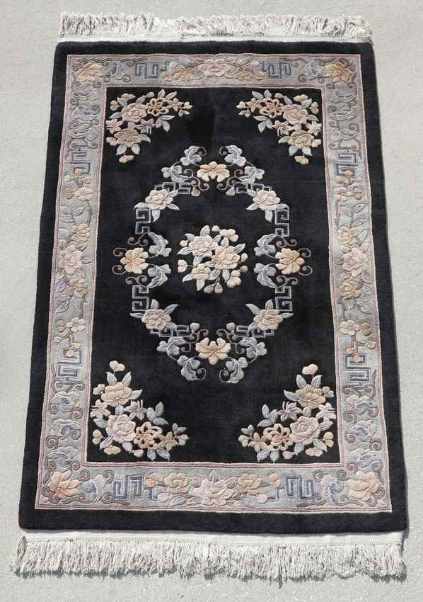 MODERN CHINESE HAND KNOTTED WOOL RUG 4 x 6 This
