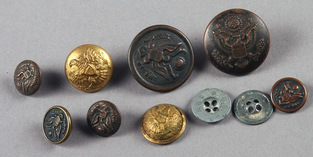 10 Army buttons 6 darkened 2 flat field buttons and