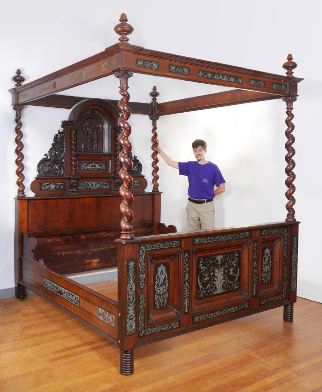 A FINE GERMAN CARVED INLAID 4 POSTER BED As seen