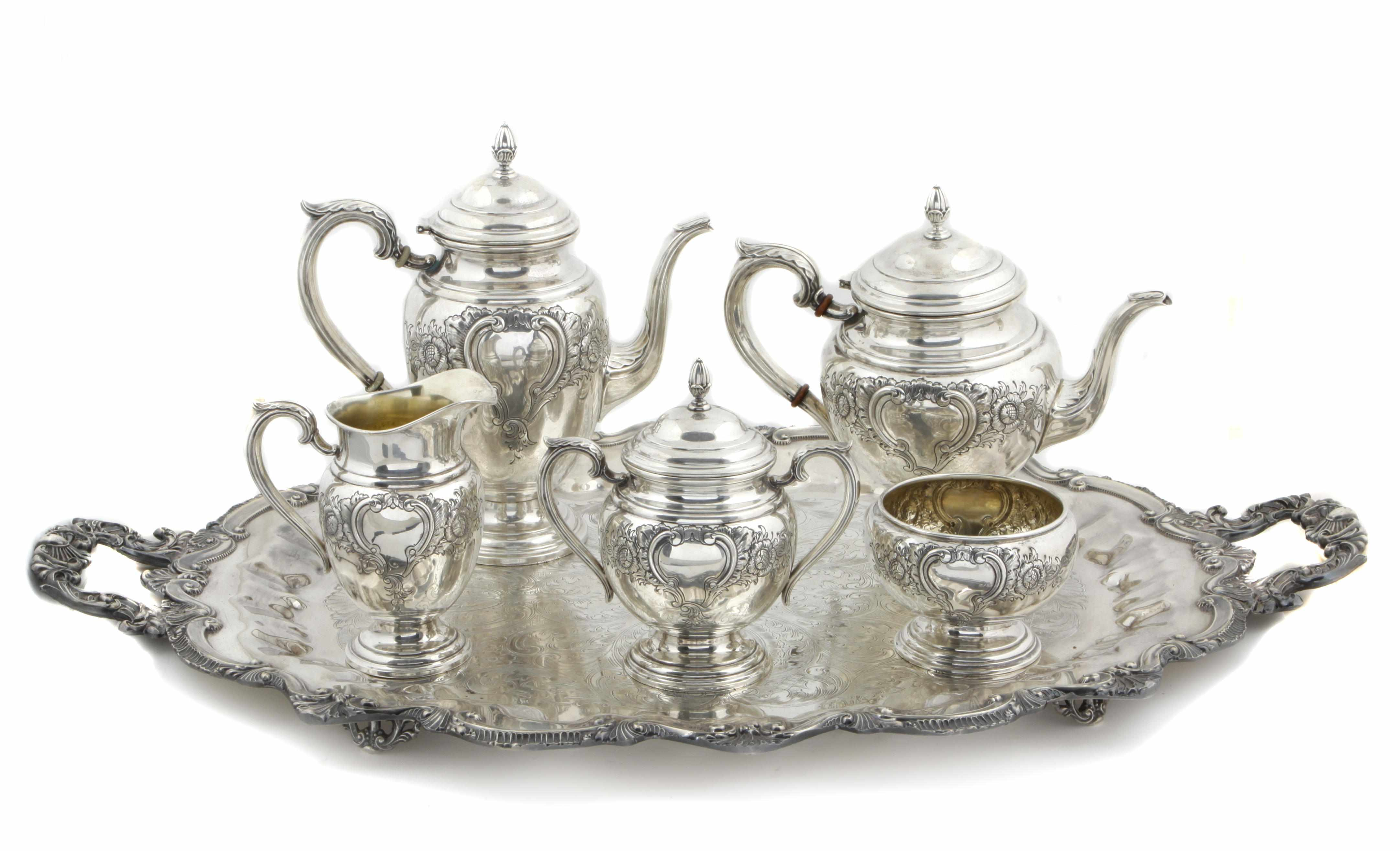 An International Silver Co sterling silver Lord Saybrook chased floral