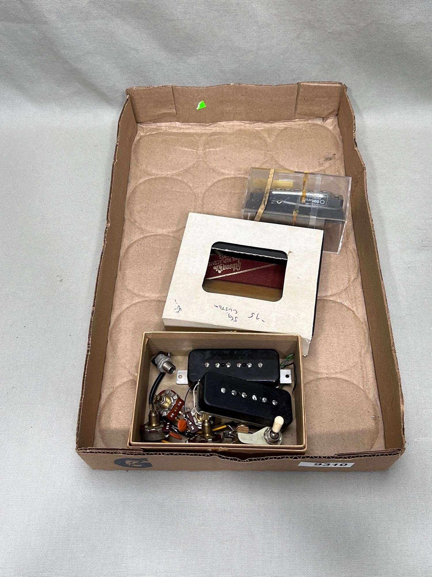 Lot vintage guitar pickups etcLot vintage guitar pickups etc All