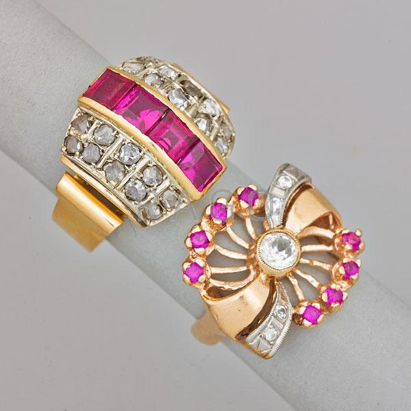 TWO RETRO GEM SET GOLD RINGS Condition Report