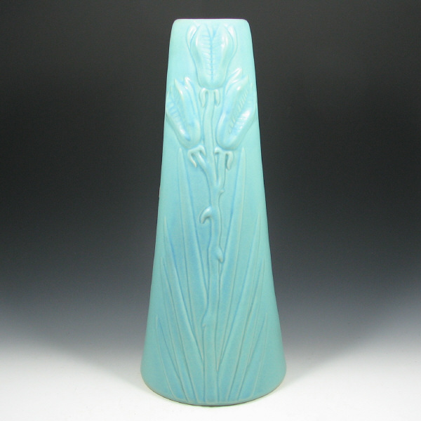 Van Briggle Yucca 17 1 4 Floor Vase Mint Van