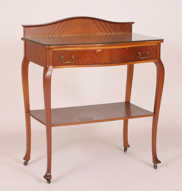 Mahogany bow front side server arched backsplash cabriole legs lower