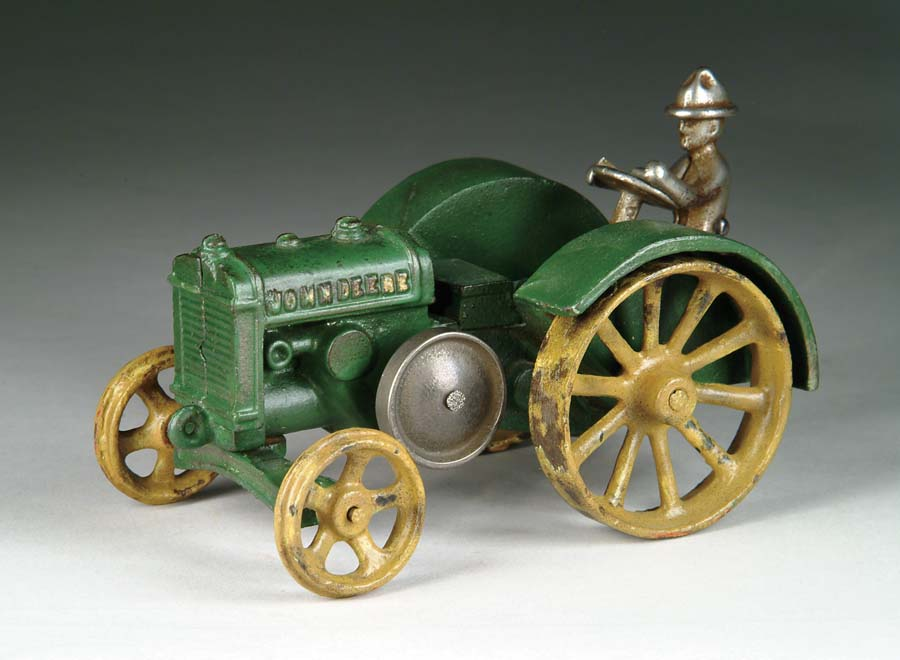JOHN DEERE TRACTOR Manufactured by Vindex Toys Green tractor embossed