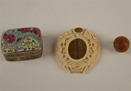 A Lot of Three Decorative Items a silver box with