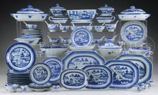 CANTON PORCELAIN DINNER SERVICE CANTON PORCELAIN DINNER SERVICE China 19th