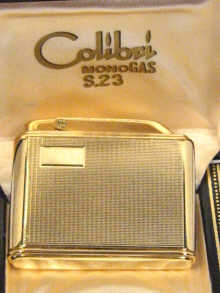 A gold plated Colibri monogas S 23 lighter in original