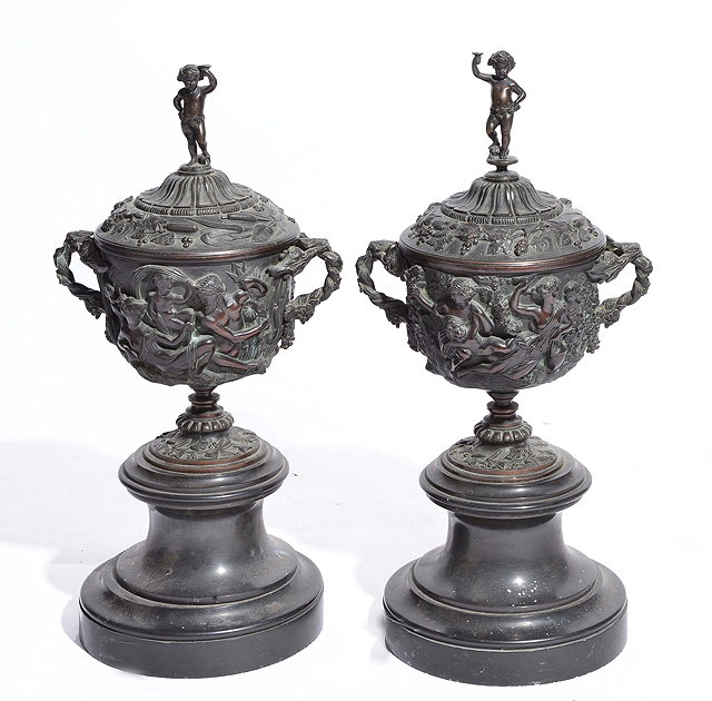 A PAIR OF RENAISSANCE STYLE BRONZE VASES AND COVERS with