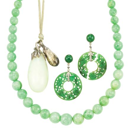 Group of Jade Jewelry Estimate 500 700
