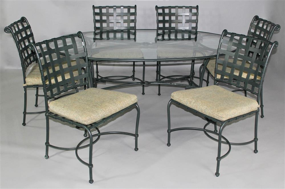 SUITE OF BROWN JORDAN DARK GREEN GARDEN FURNITURE including dining