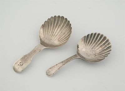 Two Exeter made spoons a William IV fiddle example with
