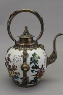 20th C Calligraphy Signed Porcelain Teapot 20th C Calligraphy Signed