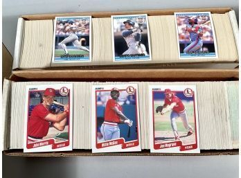 A large collection of baseball cards approximate range from 1991