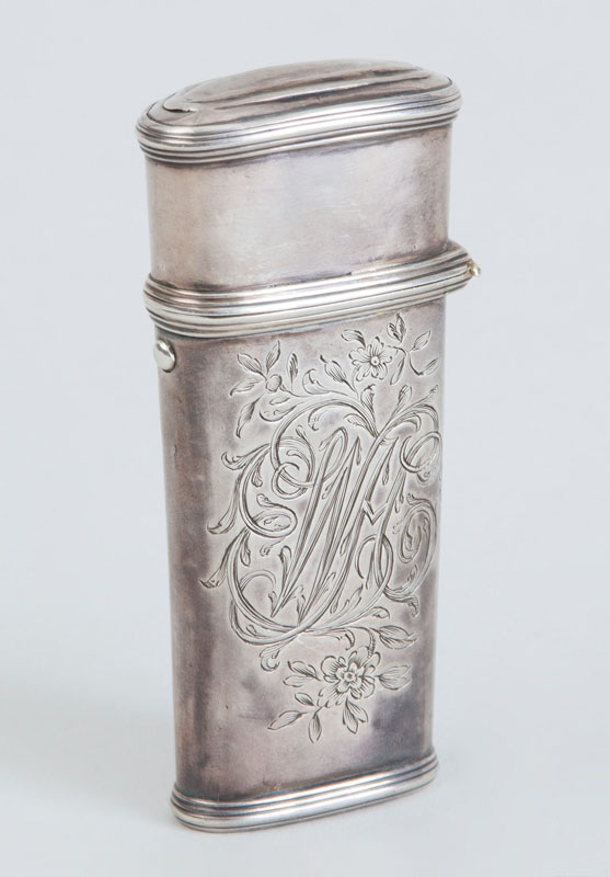 CONTINENTAL ENGRAVED SILVER ETUI CASE The flattened tapered body with