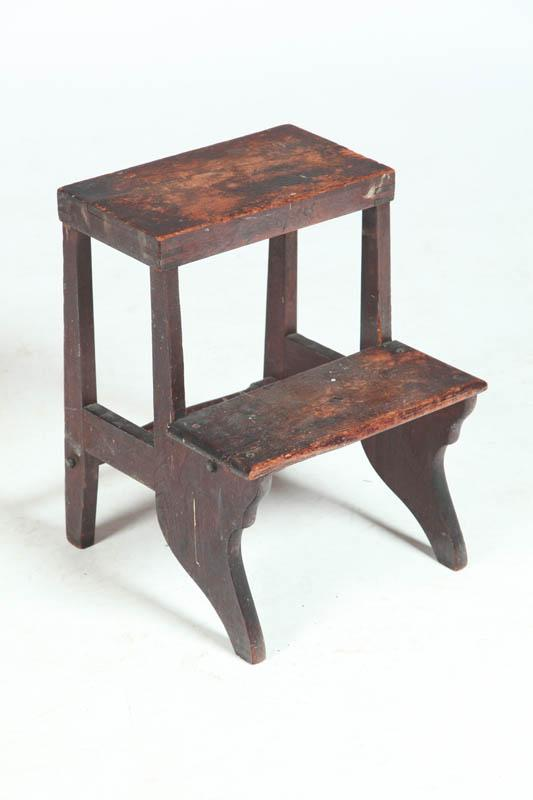 STEP STOOL American late 19th century walnut Two steps with