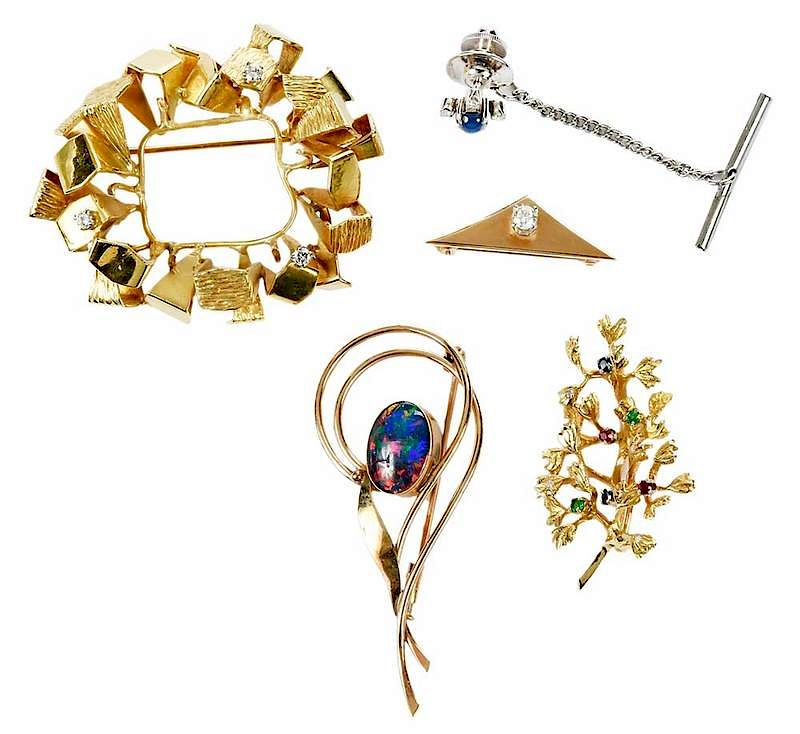 Five Pieces Gold Jewelry 18kt modernist brooch mounting frame three