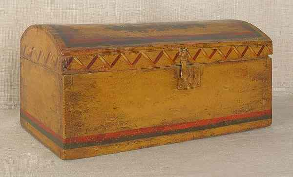 Painted pine dome lid box by Peter Ompir 11 h
