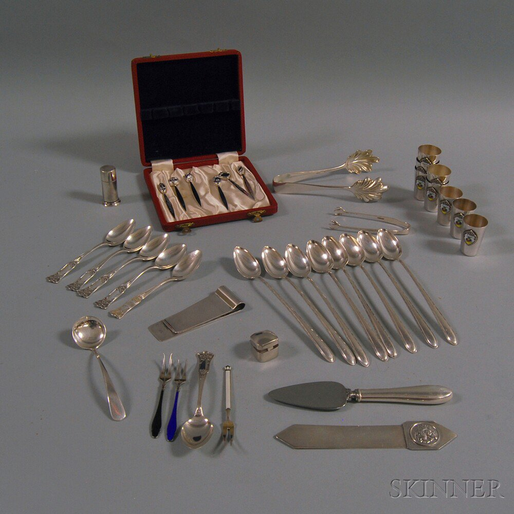 Group of Small Sterling Silver Mostly Flatware Items a set