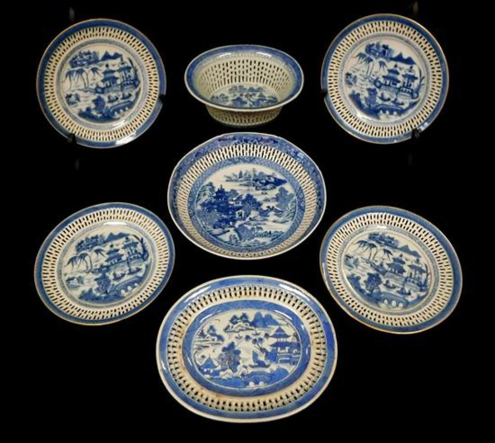 ASIAN Chinese Export porcelain 19th early 20th C seven reticulated
