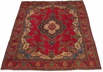 A Persian Tabriz Carpet Apprx 9 8 x 13 0