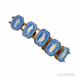 Antique Gold and Jasperware Cameo Bracelet designed with eight graduated