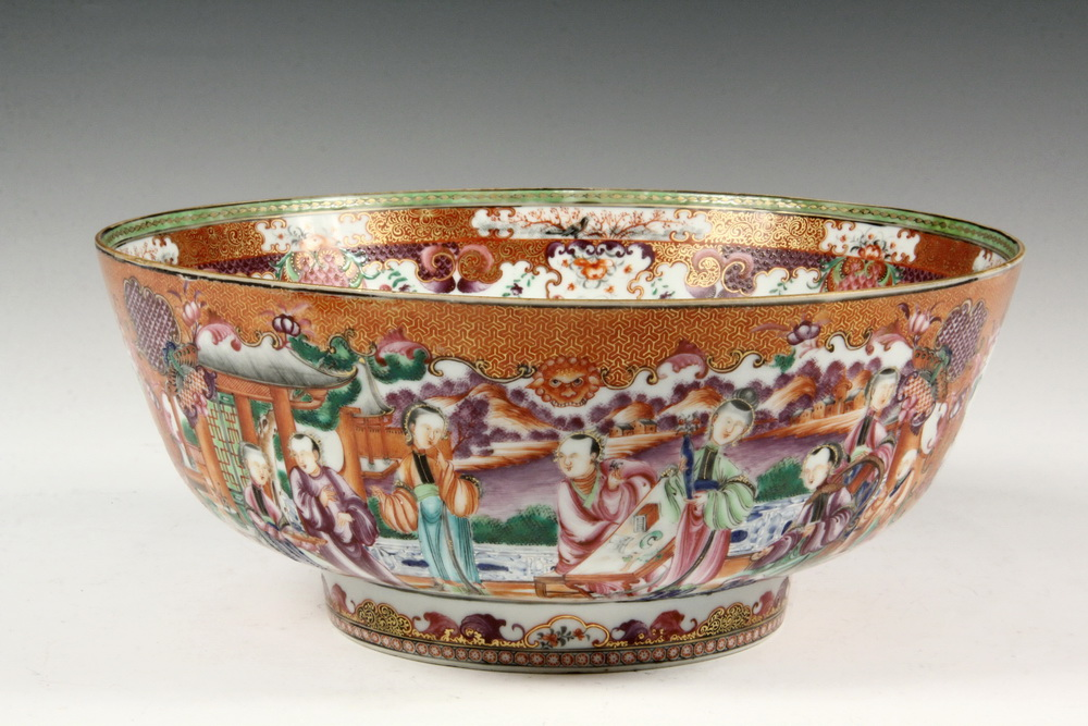 CHINESE EXPORT BOWL Exceptional Quality Porcelain Bowl fourth quarter 18th