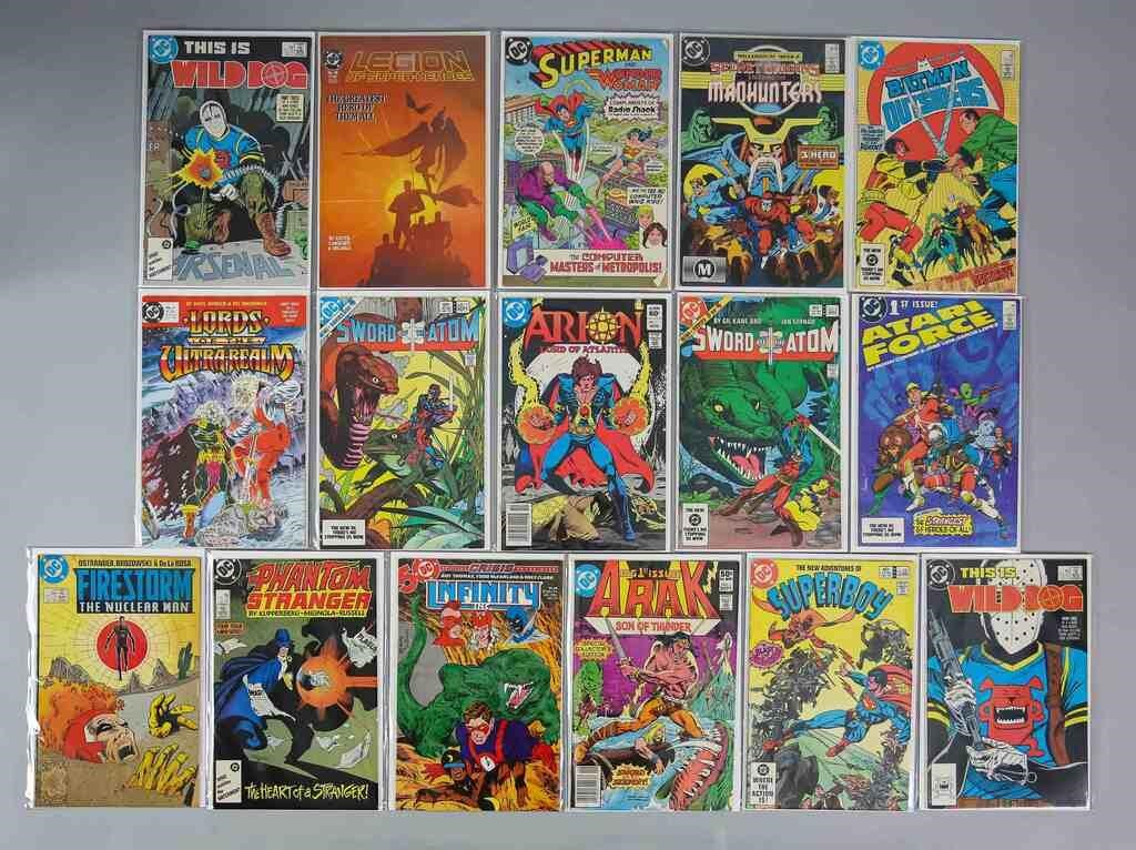 28 DC COMICS SUPERMAN BATMAN BLUE BEETLEDC Comics This is
