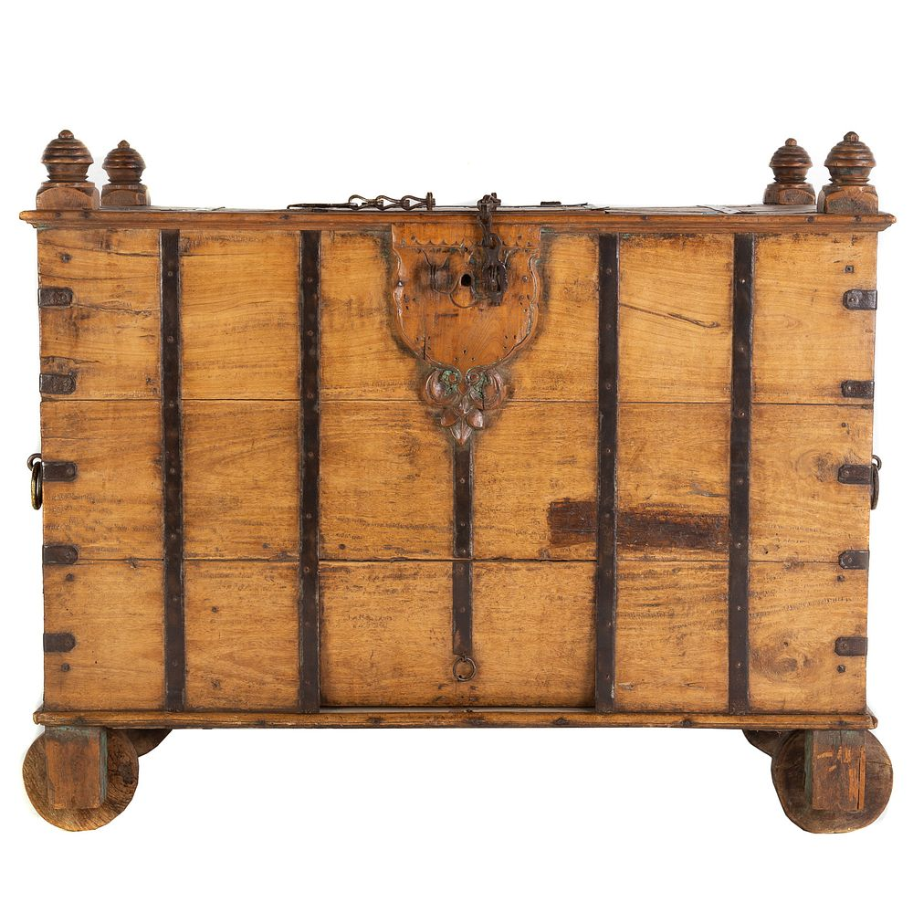 Continental Walnut Treasure Coffer Late 18th century top with four